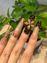 Load image into Gallery viewer, Wild Aur（Copper Wire Flower Luxury Style）
