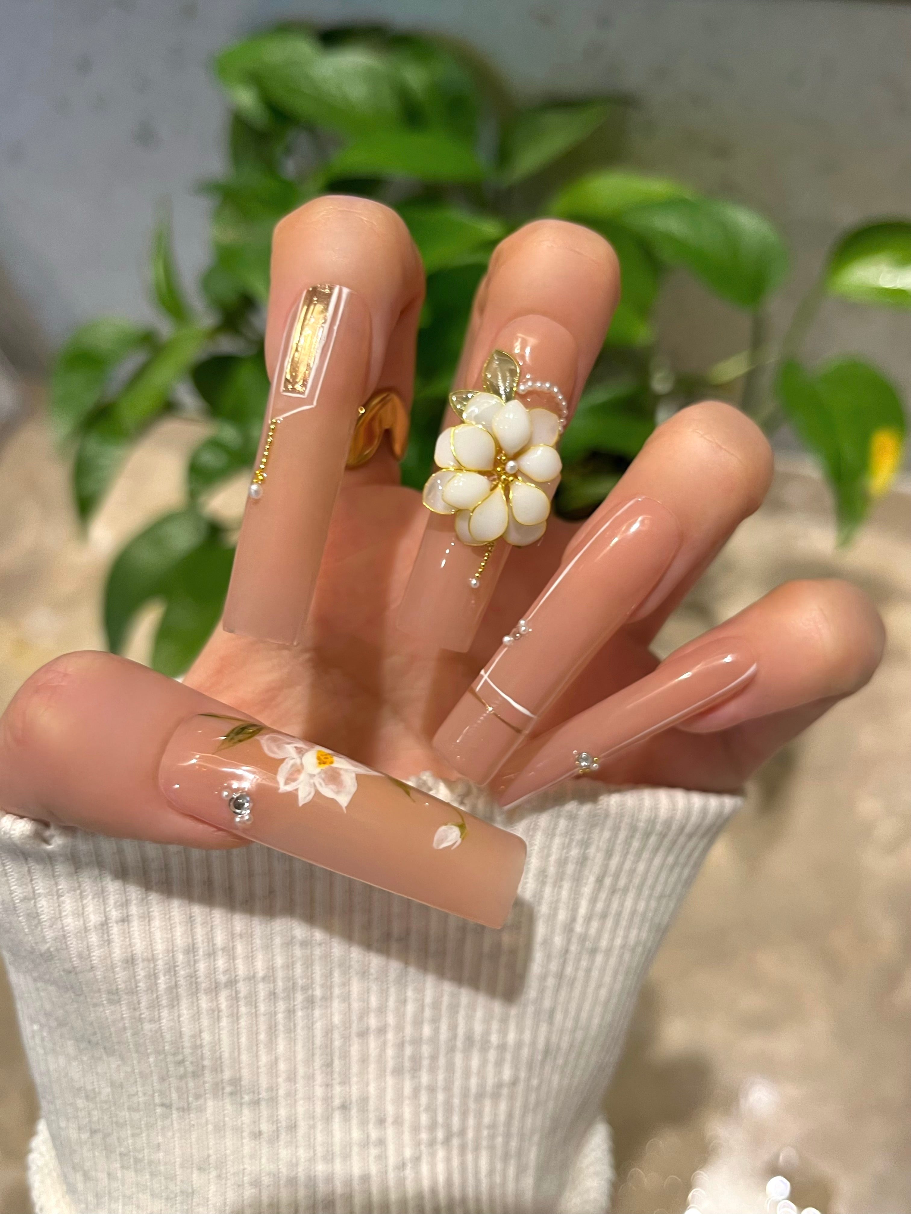 Boho Nude Flower（Copper Wire Flower Luxury Style）